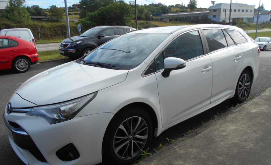 TOYOTA – AVENSIS 2.0 150D BUSINESS ADVANCE TS