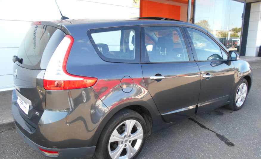 RENAULT – Grand Scenic Dynamique 1.9dCi 130cv 7 plazas