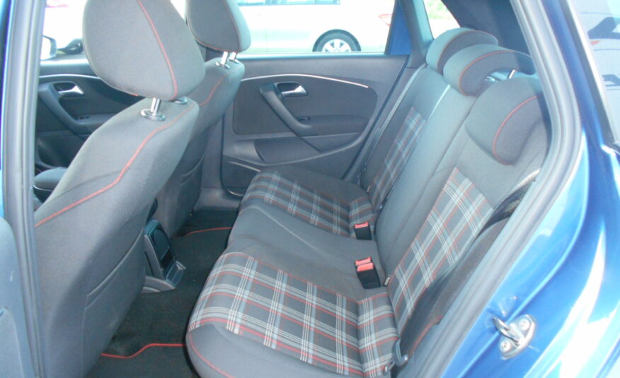 VOLKSWAGEN – Polo GTI 1.8 TSI 192cv