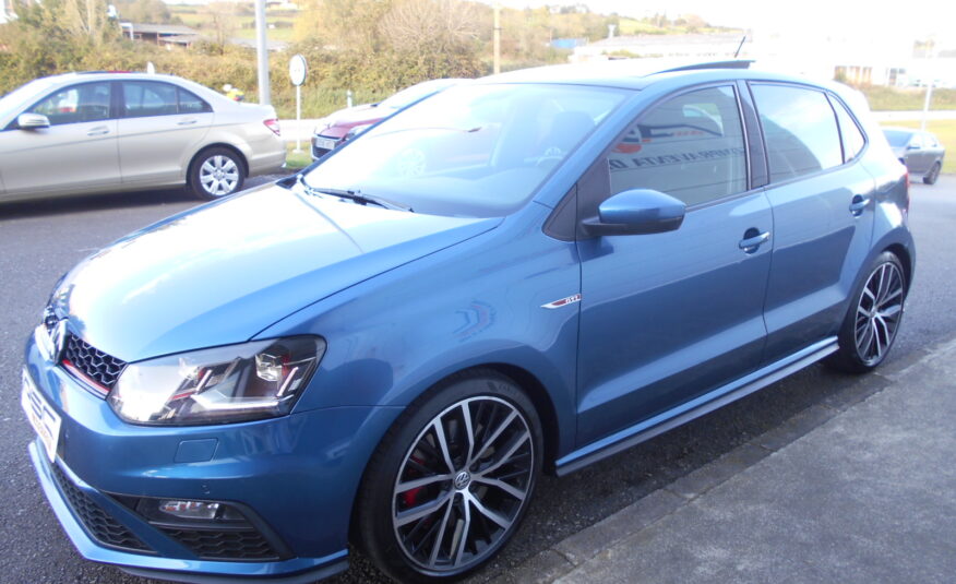 VOLKSWAGEN – Polo GTI 1.8 TSI 192cv