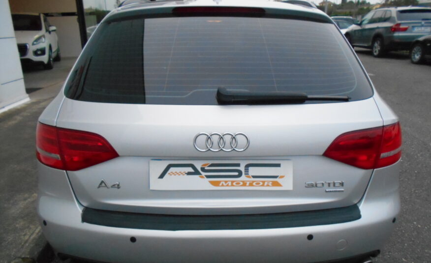 AUDI – A4 Avant 3.0 TDI 240cv quattro tiptr. DPF