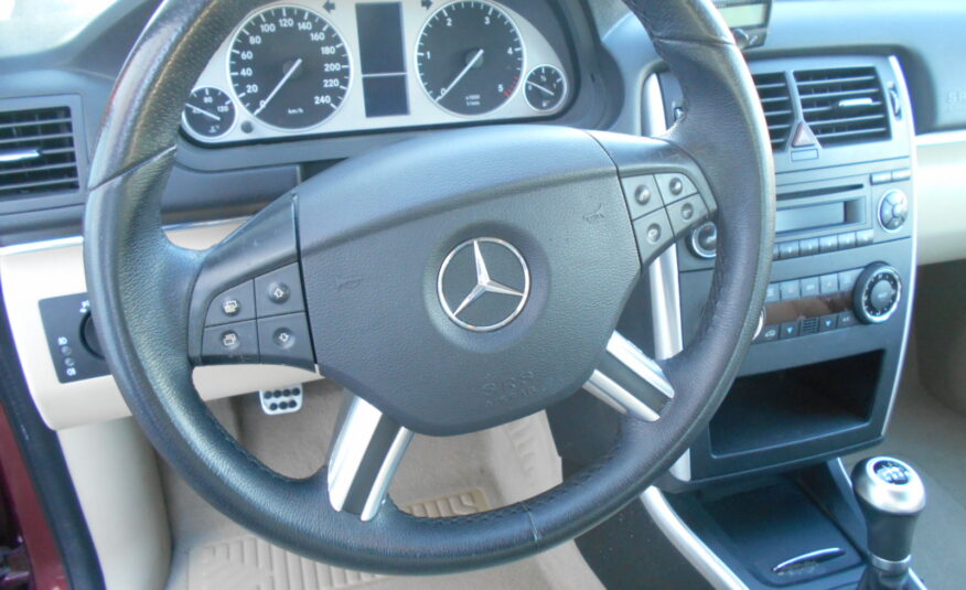 MERCEDES-BENZ – Clase B B 180 CDI