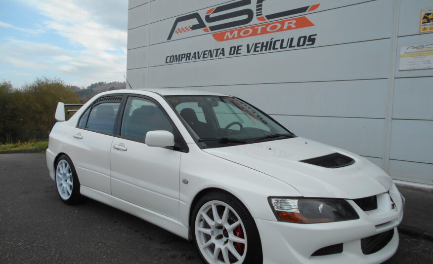 MITSUBISHI – Lancer Evolution VIII