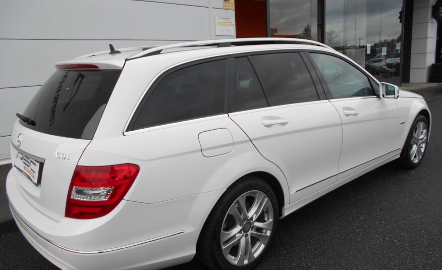 MERCEDES-BENZ – Clase C C 220 CDI Blue Effic. Avantgarde Estate