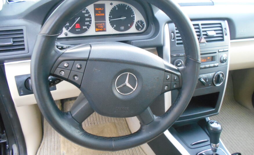 MERCEDES-BENZ – Clase B B 180 CDI