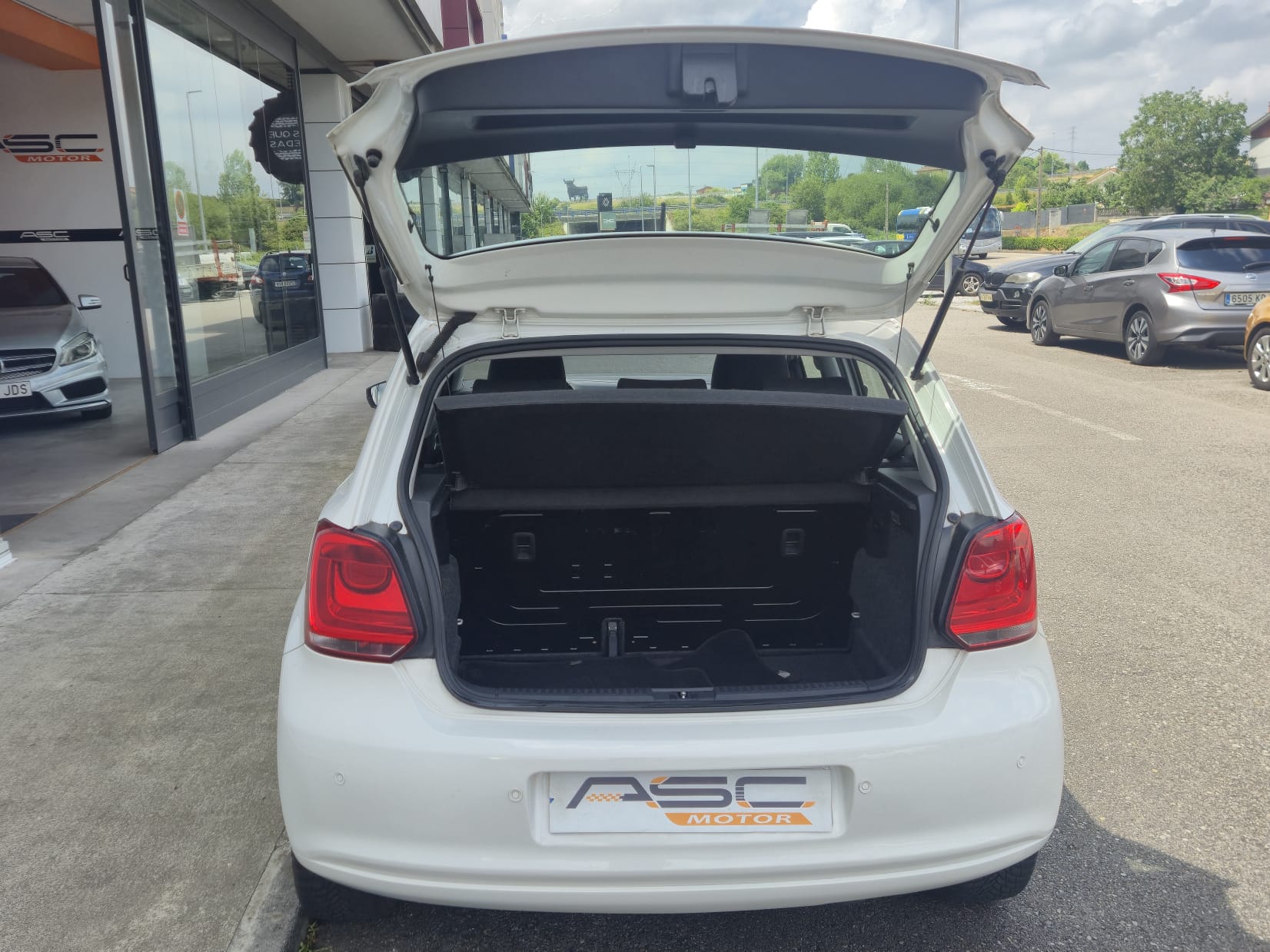 𝗩𝗼𝗹𝗸𝘀𝘄𝗮𝗴𝗲𝗻 𝗣𝗼𝗹𝗼 𝟭.𝟲 𝗧𝗗𝗜 𝟵𝟬 𝗖𝗩 𝗔𝗱𝘃𝗮𝗻𝗰𝗲 | 𝗨𝘁𝗶𝗹𝗶𝘁𝗮𝗿𝗶𝗼 𝗗𝗶𝗲́𝘀𝗲𝗹 𝗙𝗶𝗮𝗯𝗹𝗲, 𝗘𝗰𝗼𝗻𝗼́𝗺𝗶𝗰𝗼 𝘆 𝗠𝘂𝘆 𝗘𝗾𝘂𝗶𝗽𝗮𝗱𝗼