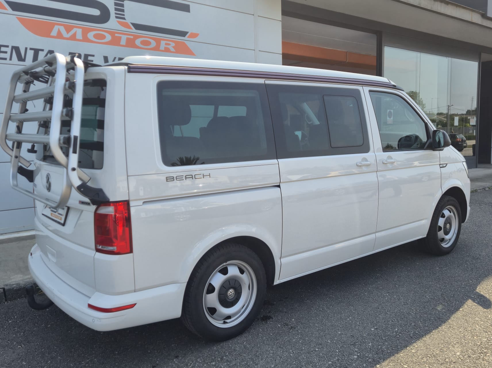 Volkswagen California Beach 2.0 TDI 150 CV | Camper | Techo Elevable