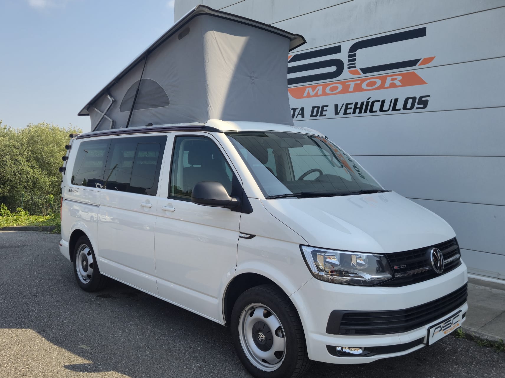 Volkswagen California Beach 2.0 TDI 150 CV | Camper | Techo Elevable
