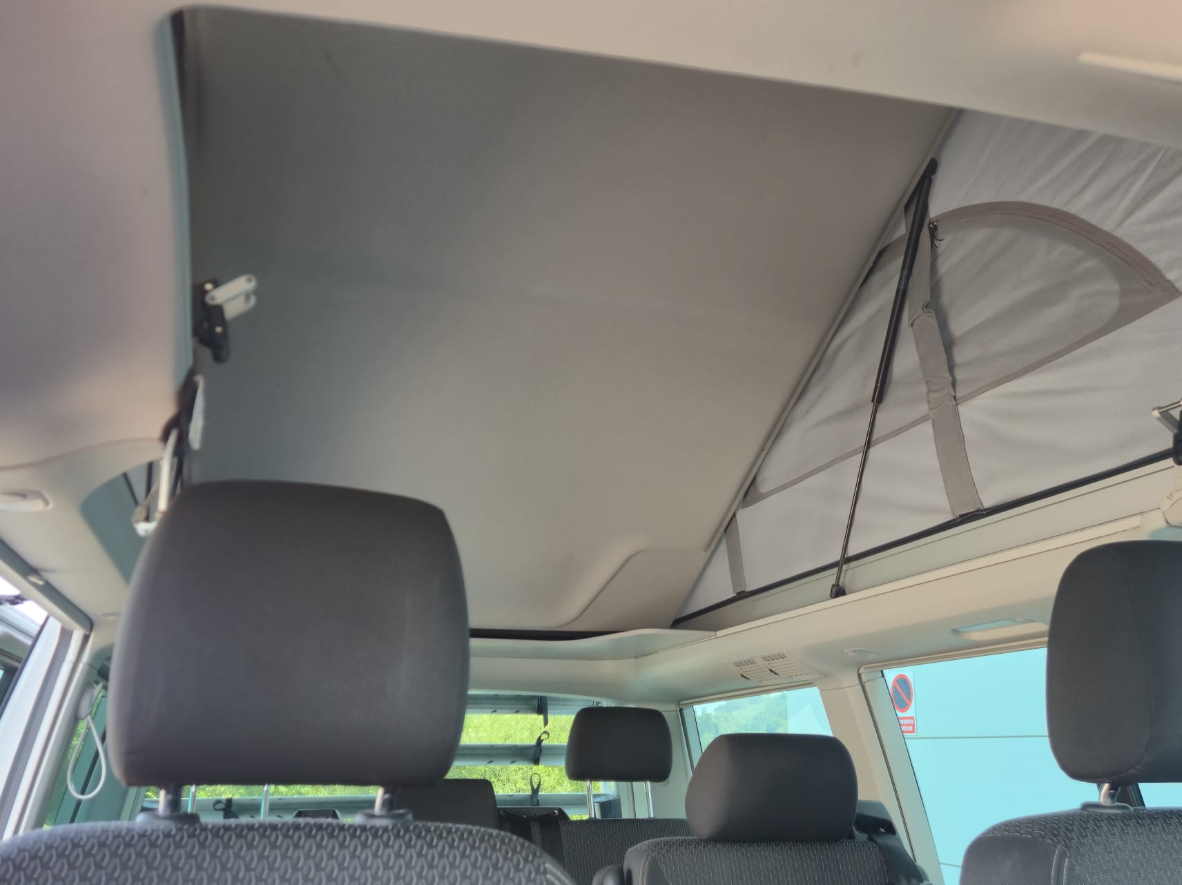 Volkswagen California Beach 2.0 TDI 150 CV | Camper | Techo Elevable
