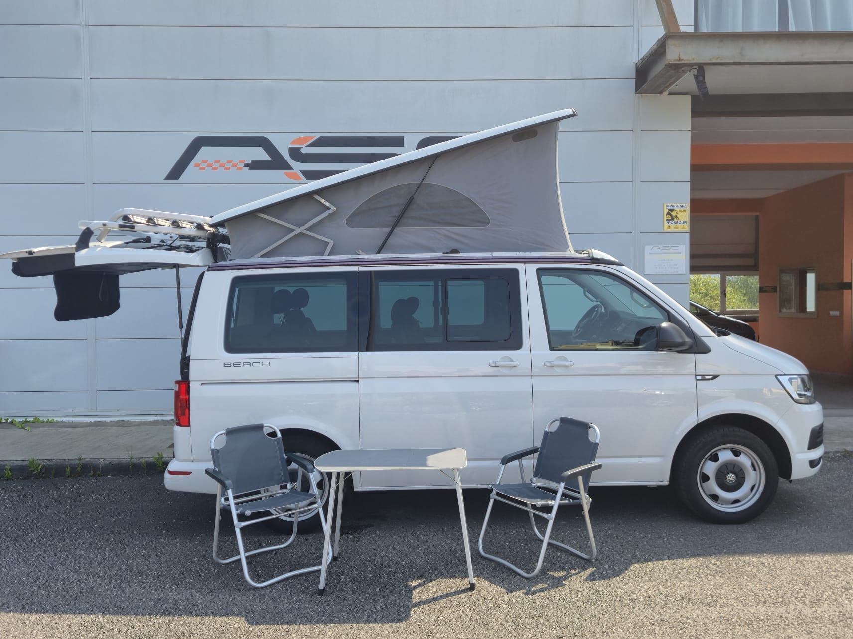 Volkswagen California Beach 2.0 TDI 150 CV | Camper | Techo Elevable