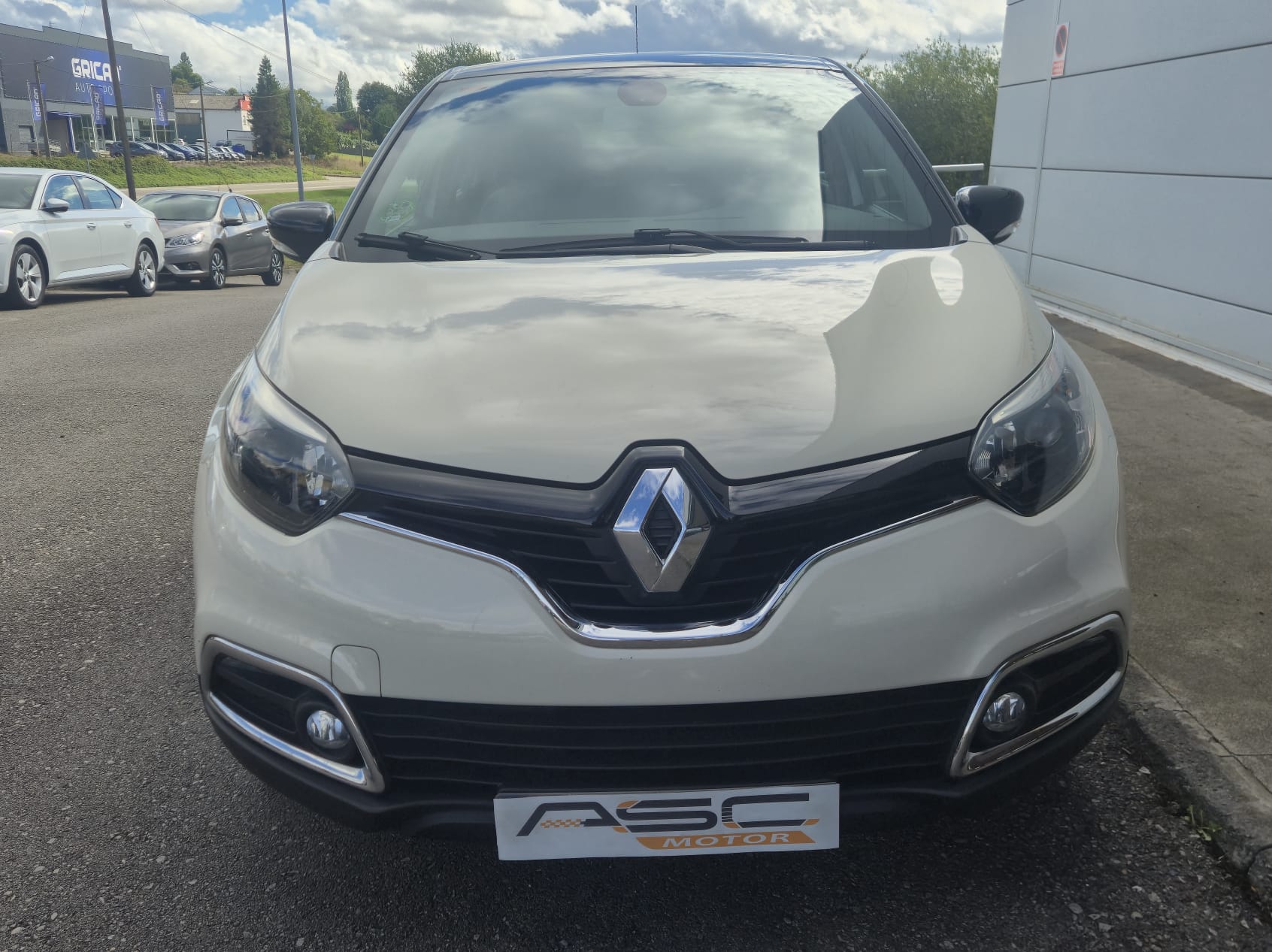 RENAULT Captur Zen TCe 120 EDC