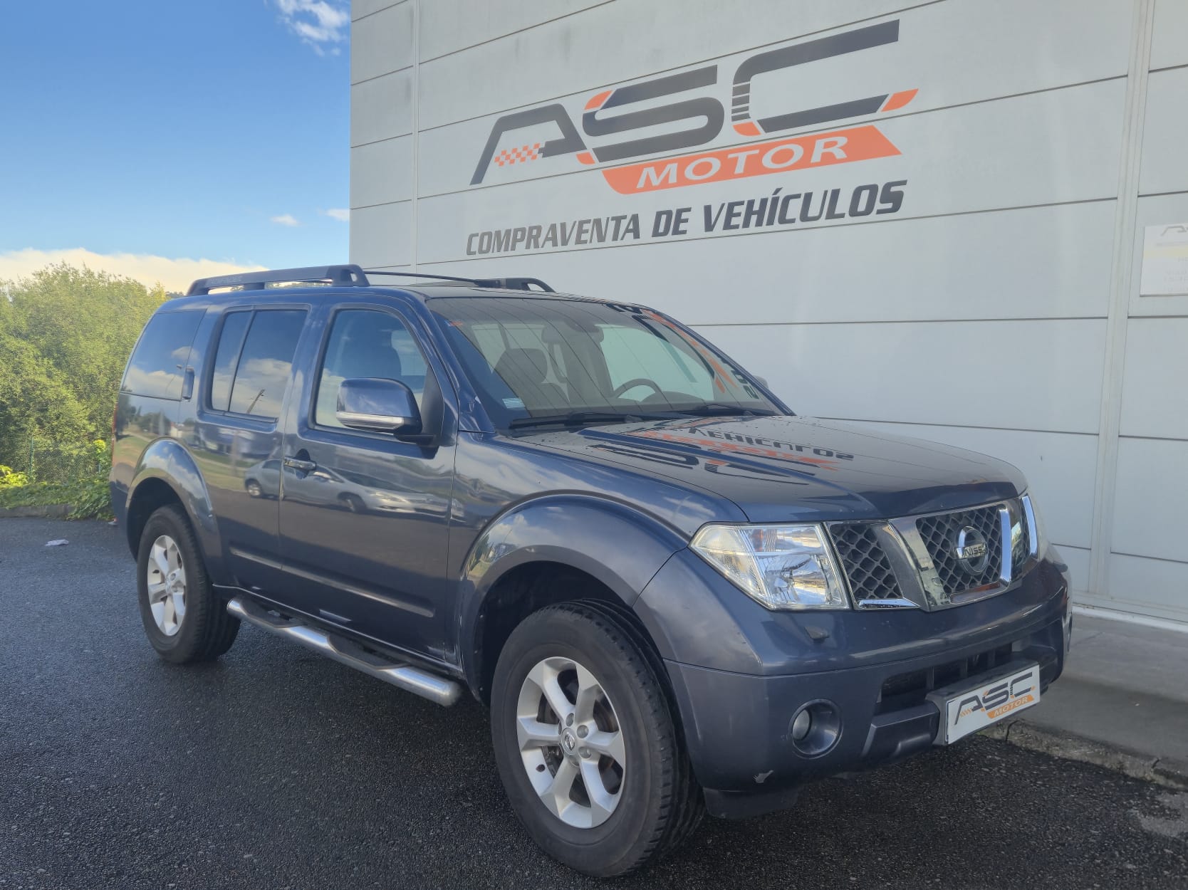 NISSAN Pathfinder 2.5 dCi 171CV SE Auto
