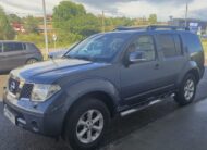 NISSAN Pathfinder 2.5 dCi 171CV SE Auto