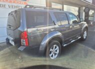 NISSAN Pathfinder 2.5 dCi 171CV SE Auto
