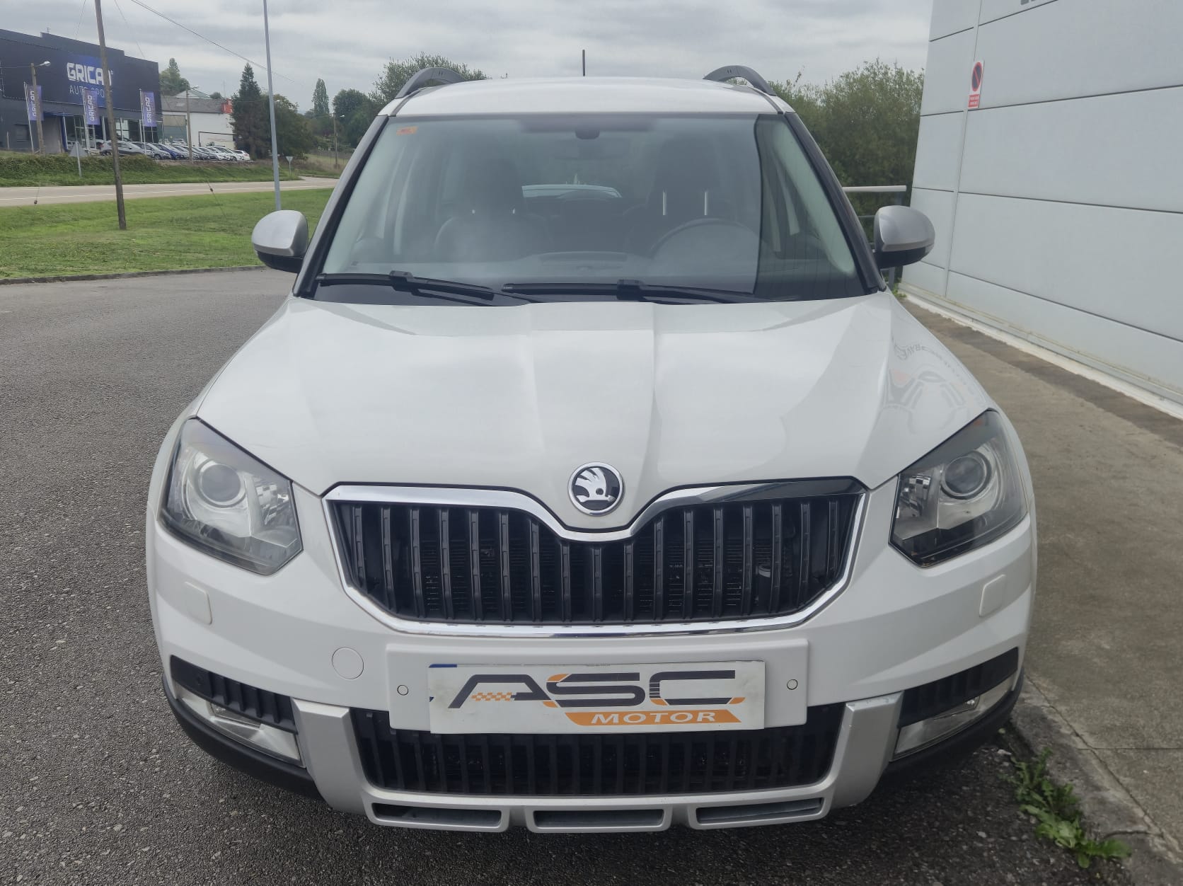 SKODA Yeti 2.0 TDI 81KW 110cv Outdoor St