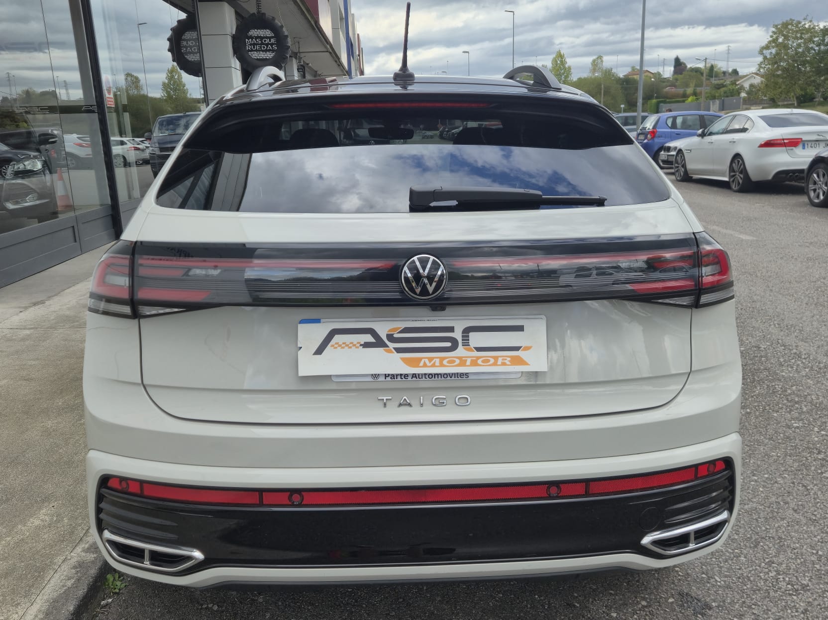 VOLKSWAGEN Taigo RLine 1.0 TSI DSG