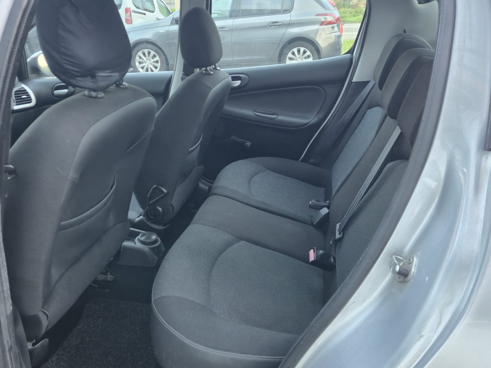 PEUGEOT 206 + 1.1 60cv