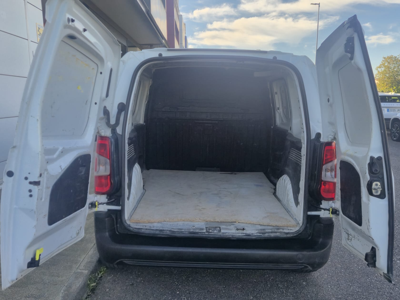 CITROEN Berlingo Talla M BlueHDi 100 CLU