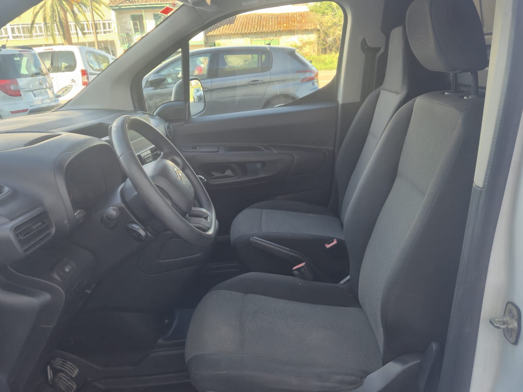 CITROEN Berlingo Talla M BlueHDi 100 CLU