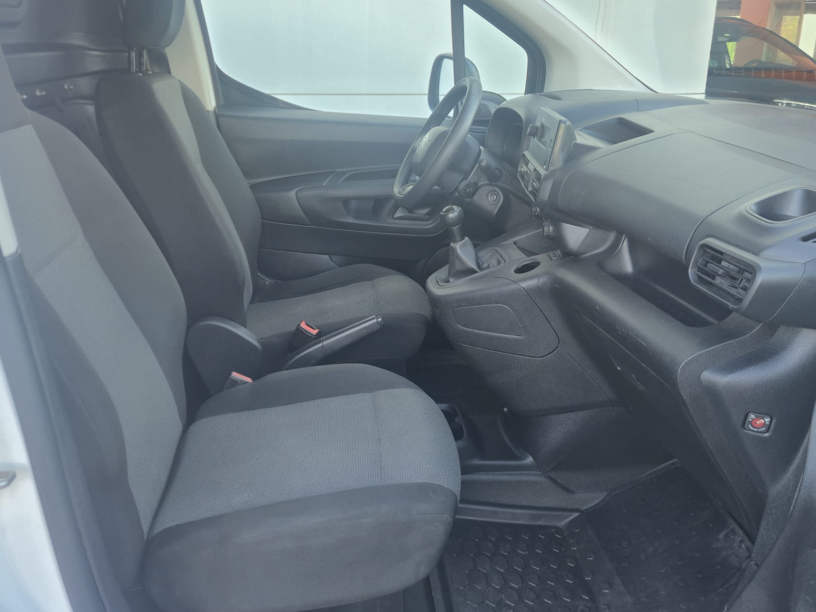 CITROEN Berlingo Talla M BlueHDi 100 CLU