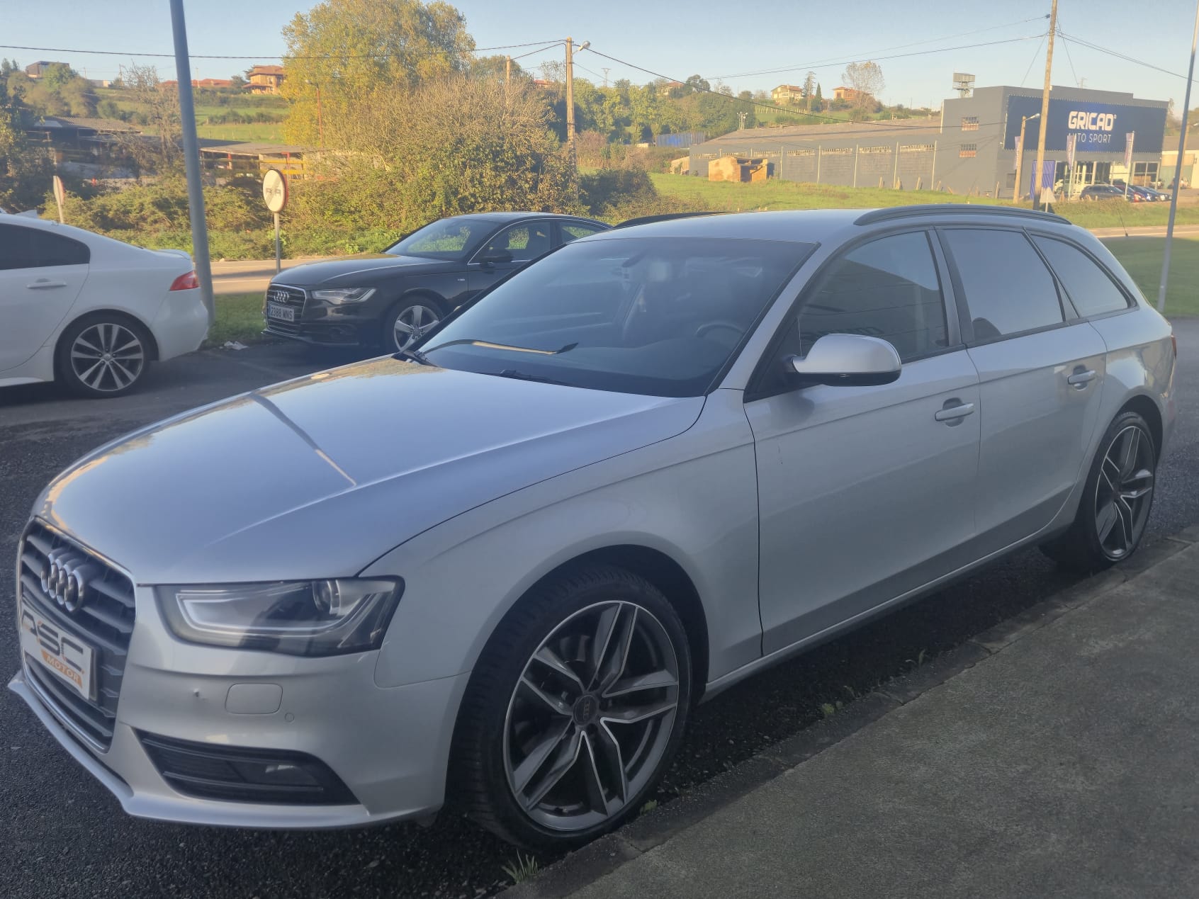 AUDI A4 Avant 2.0 TDI 143cv multitronic